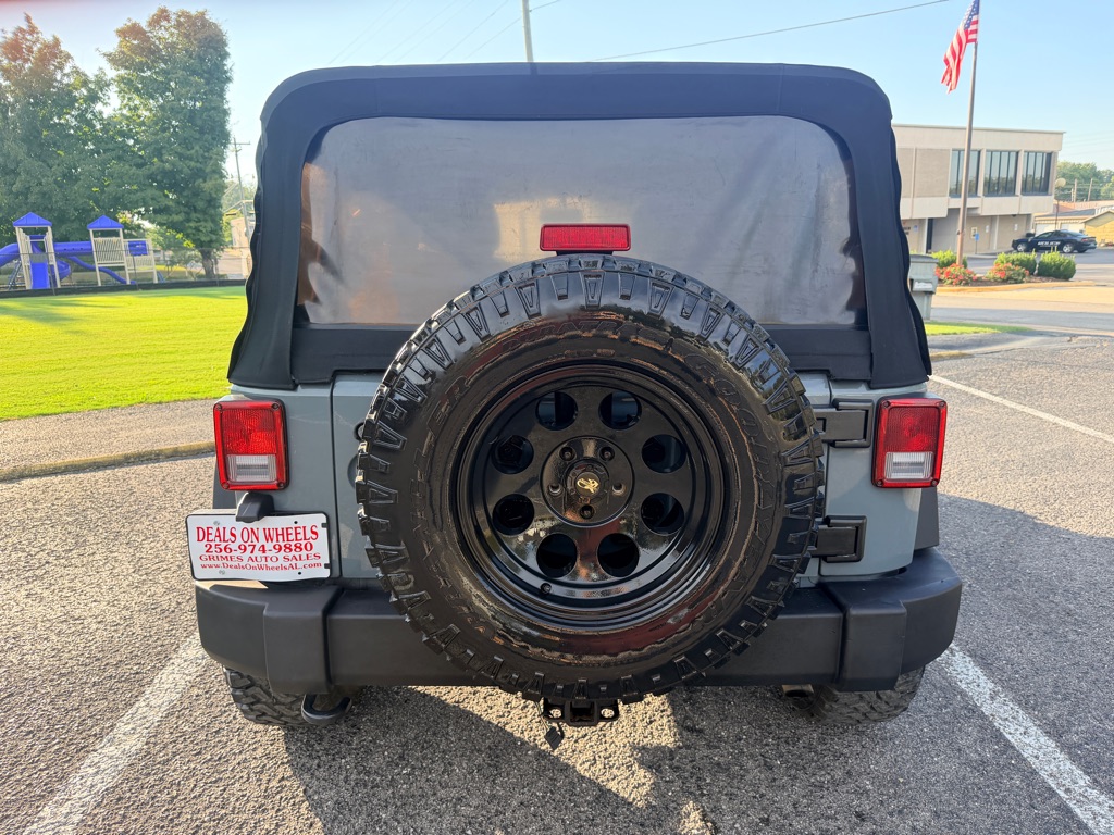 Photo 6 of this JEEP WRANGLER UNLIMI