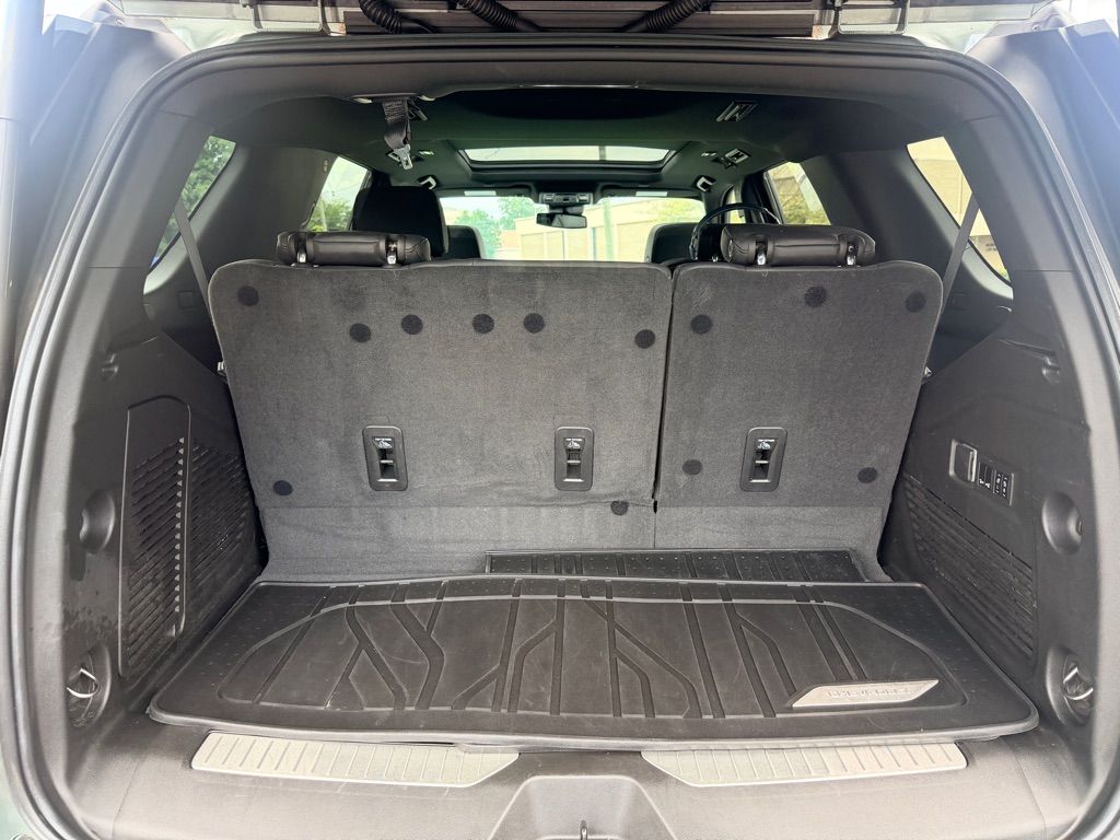 Photo 9 of this CHEVROLET TAHOE