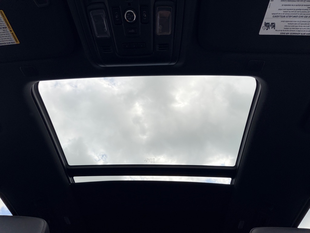 Photo 14 of this CHEVROLET TAHOE