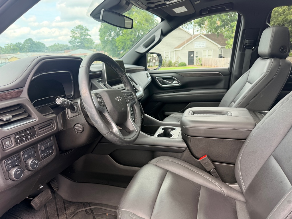 Photo 11 of this CHEVROLET TAHOE