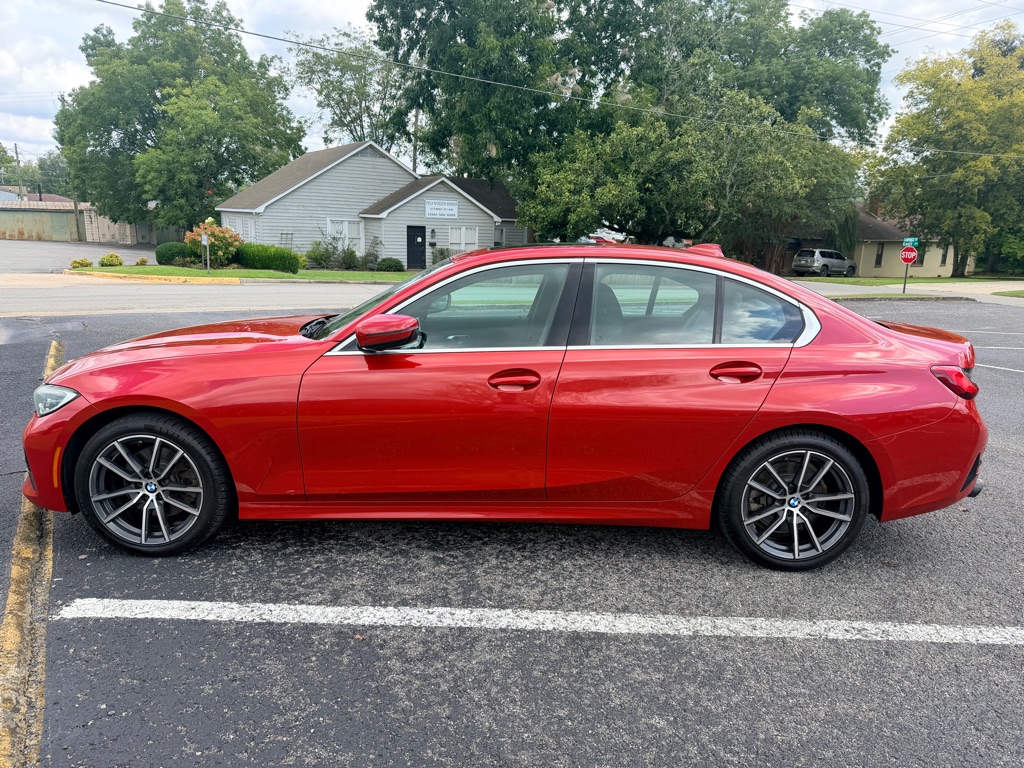 Photo 4 of this BMW 330I