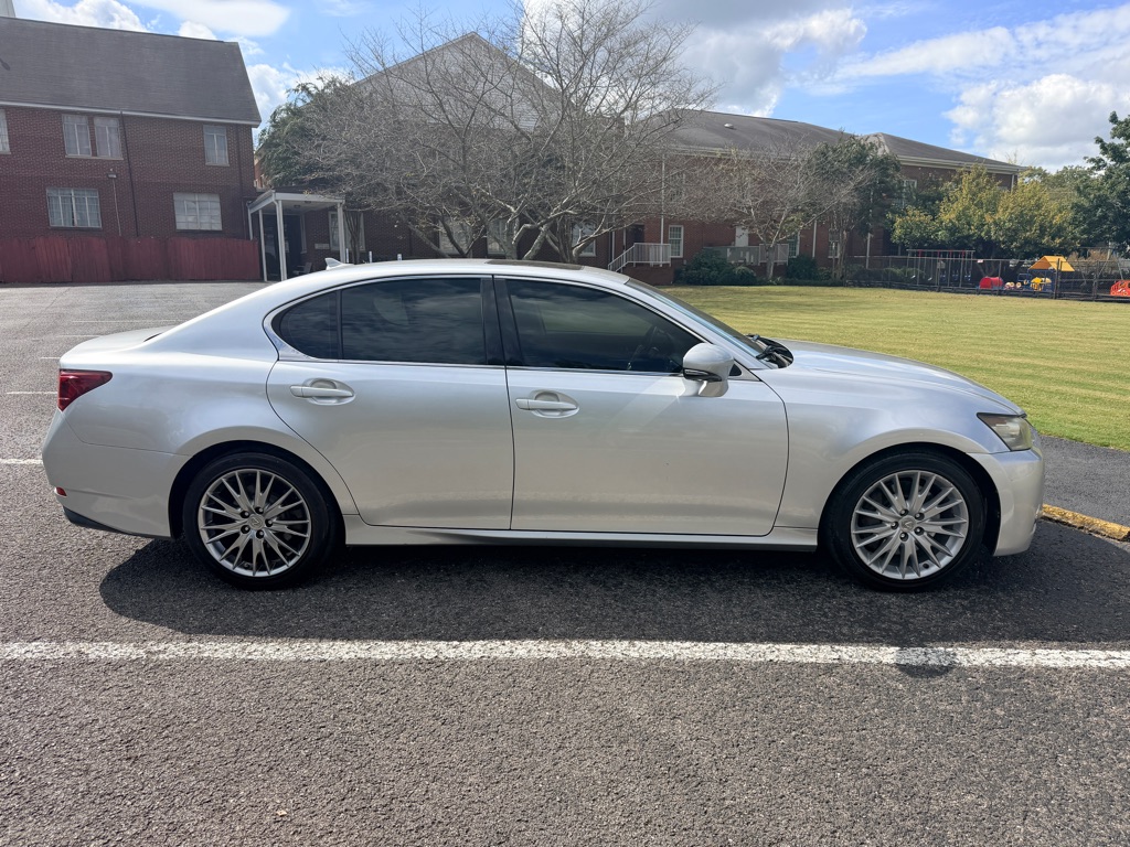 Photo 8 of this LEXUS GS