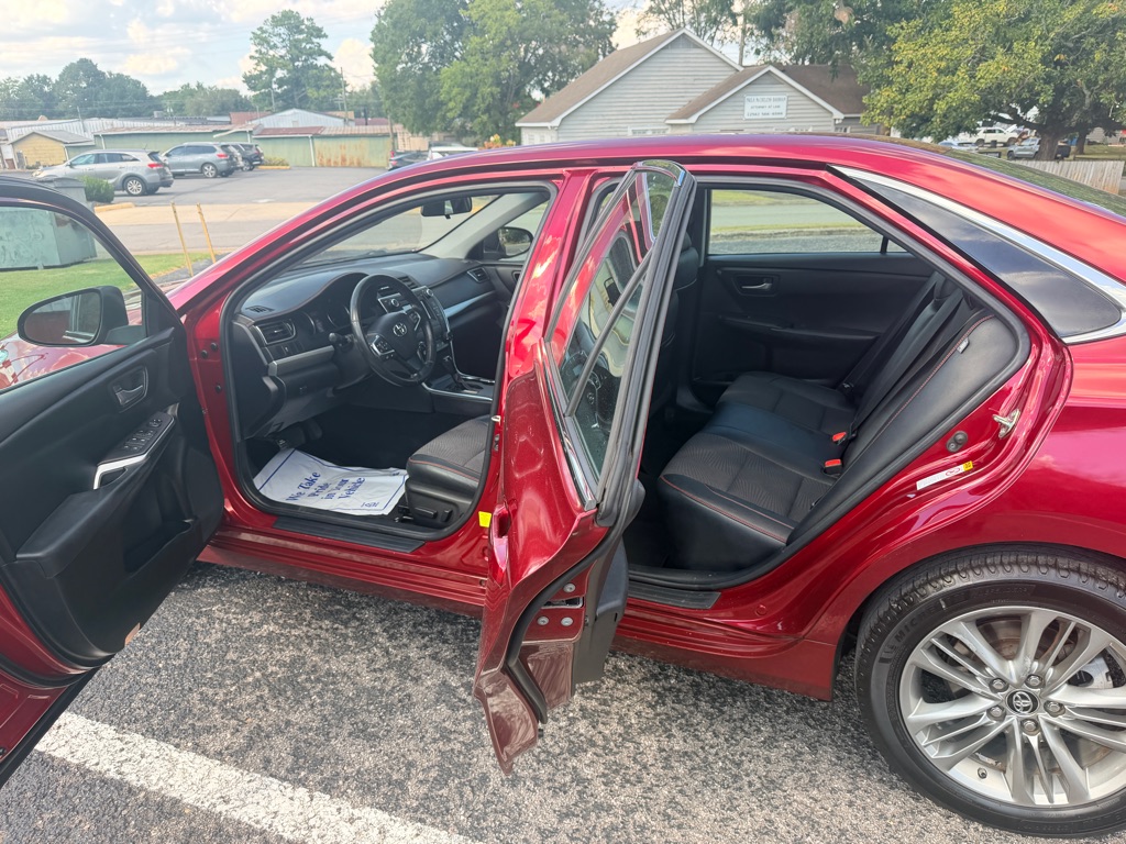Photo 10 of this TOYOTA CAMRY