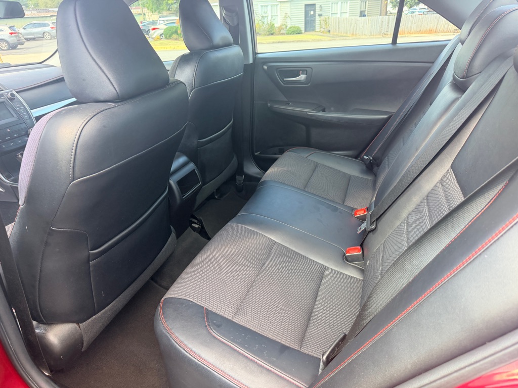 Photo 11 of this TOYOTA CAMRY