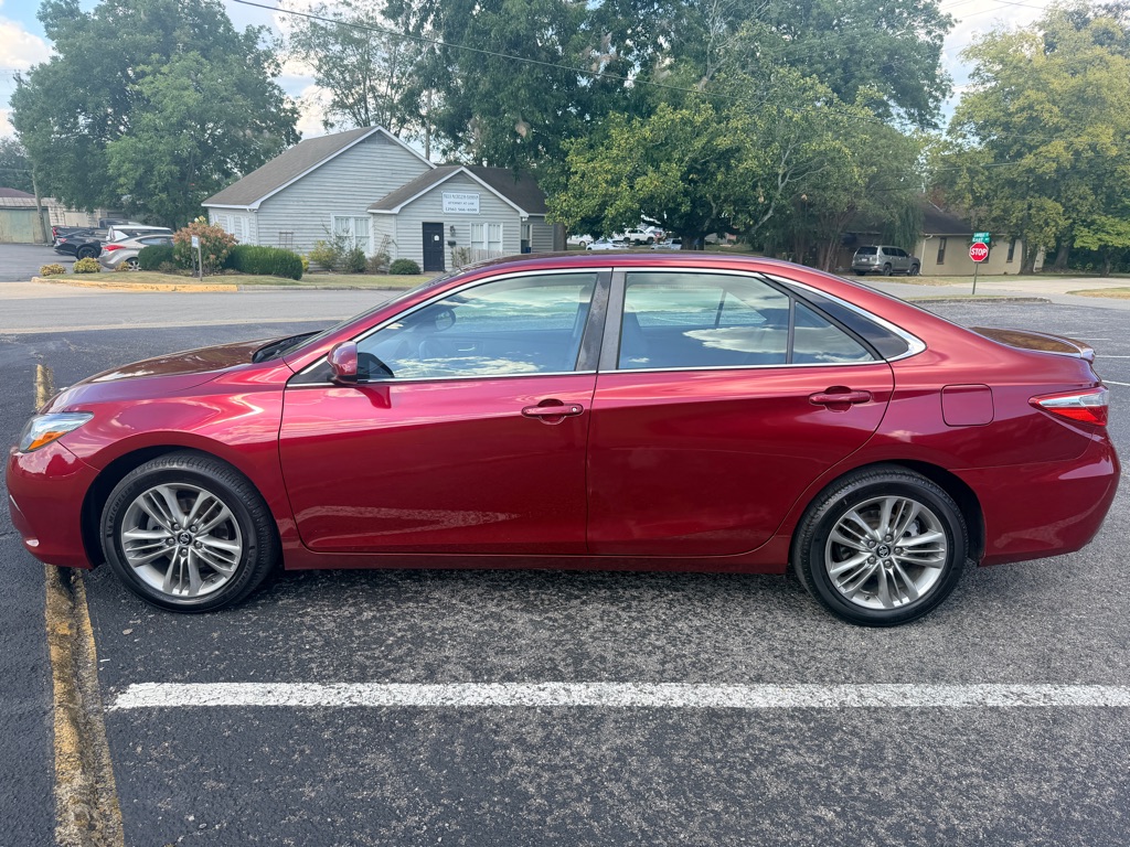 Photo 4 of this TOYOTA CAMRY
