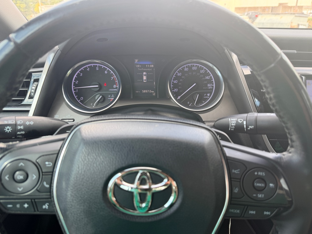Photo 13 of this TOYOTA CAMRY