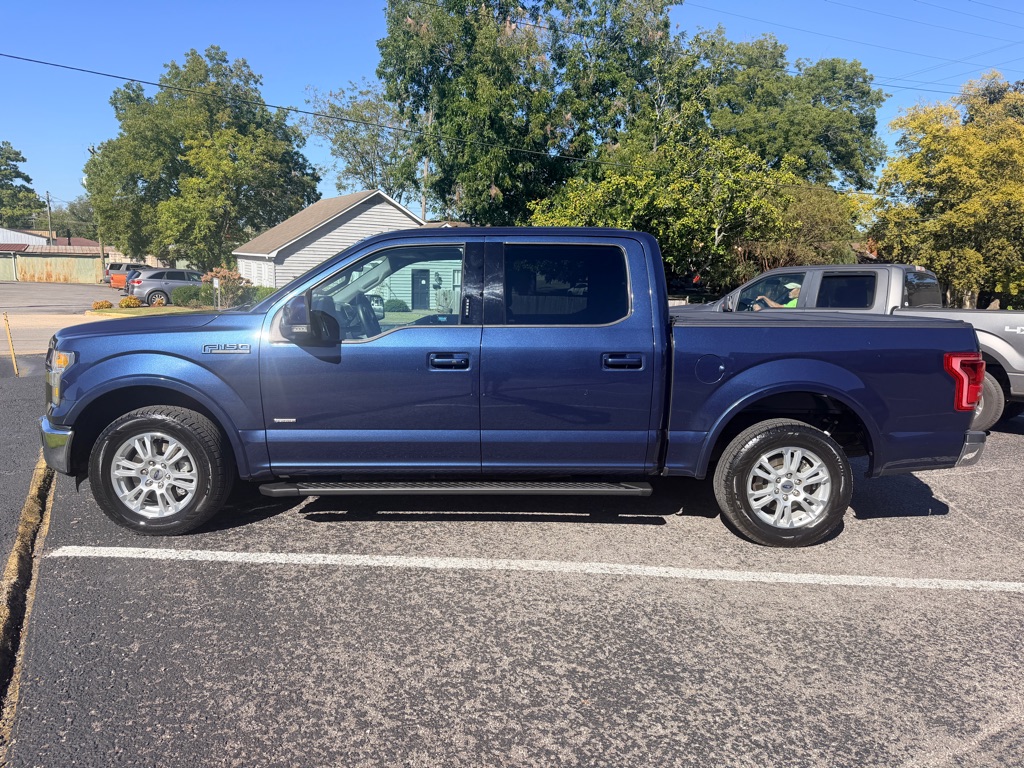 Photo 4 of this FORD F150