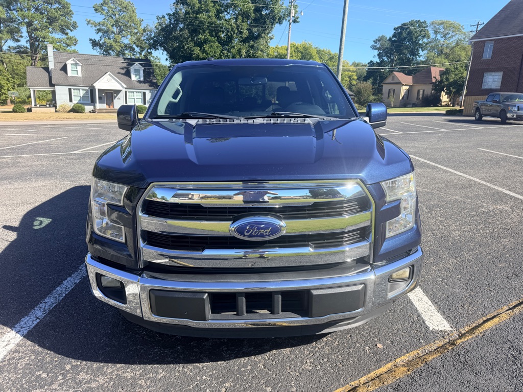 Photo 2 of this FORD F150