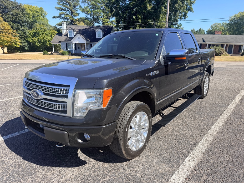 Photo 3 of this FORD F150