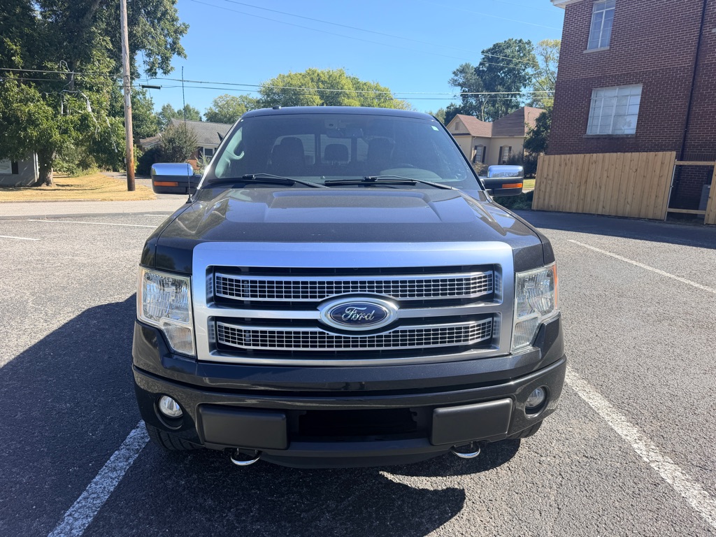 Photo 2 of this FORD F150