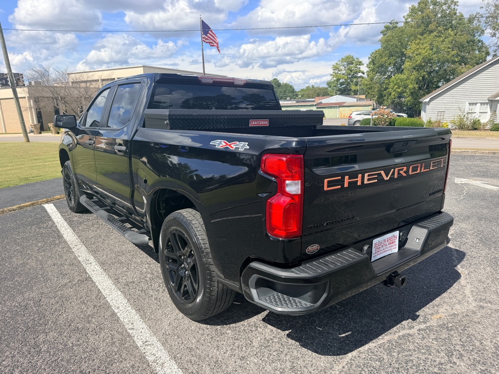 Photo 5 of this CHEVROLET SILVERADO LTD 1