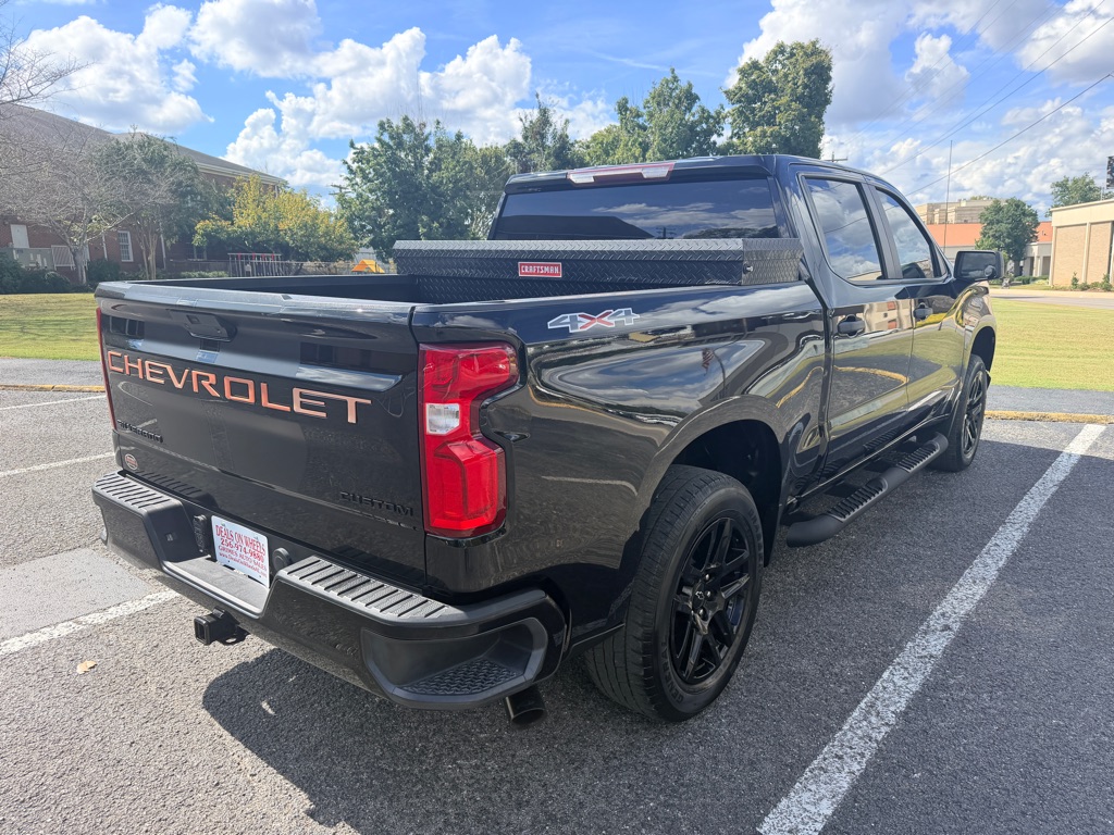 Photo 7 of this CHEVROLET SILVERADO LTD 1