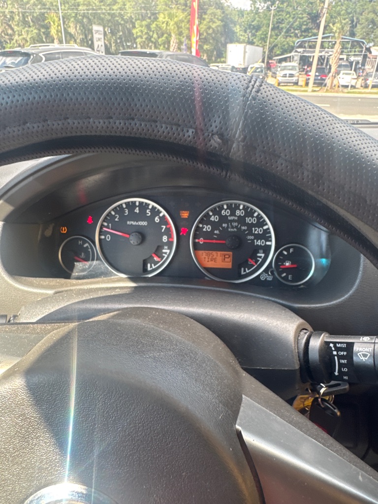Photo 11 of this NISSAN PATHFINDER
