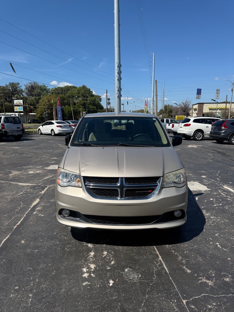 Photo 2 of this DODGE GRAND CARAVAN