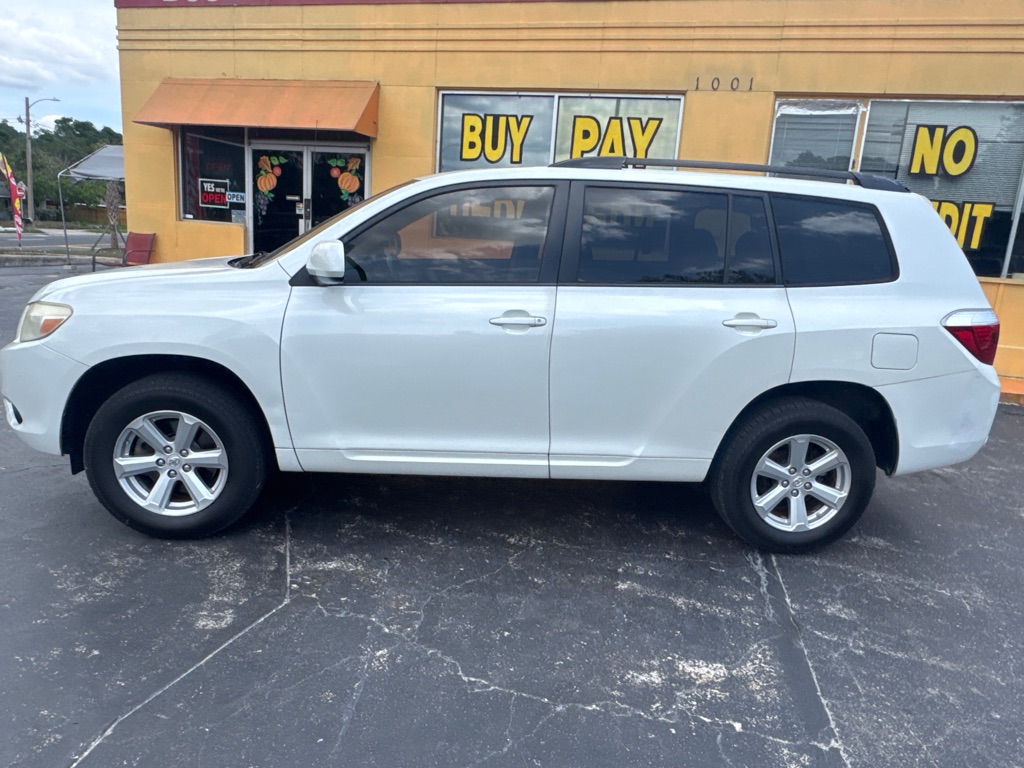 Photo 2 of this TOYOTA HIGHLANDER