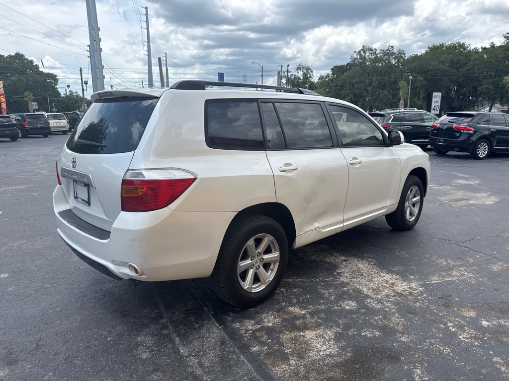 Photo 5 of this TOYOTA HIGHLANDER