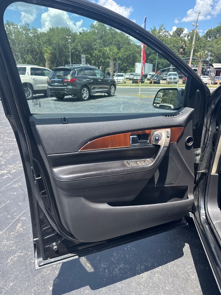 Photo 10 of this LINCOLN MKX