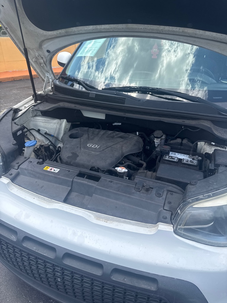 Photo 21 of this KIA SOUL