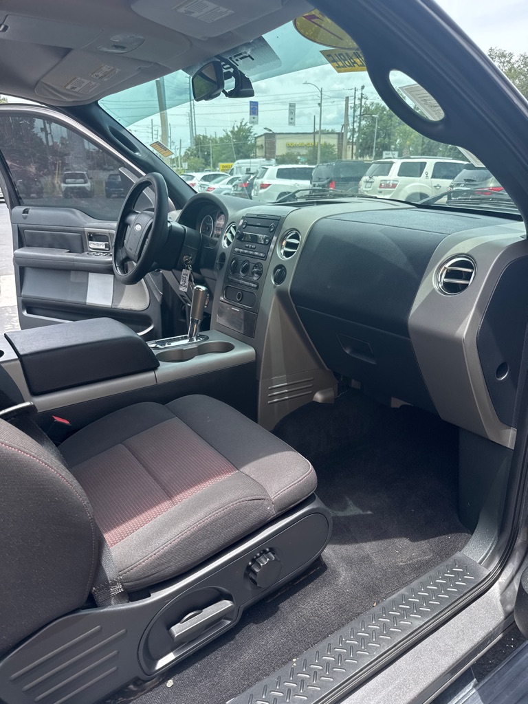 Photo 17 of this FORD F150