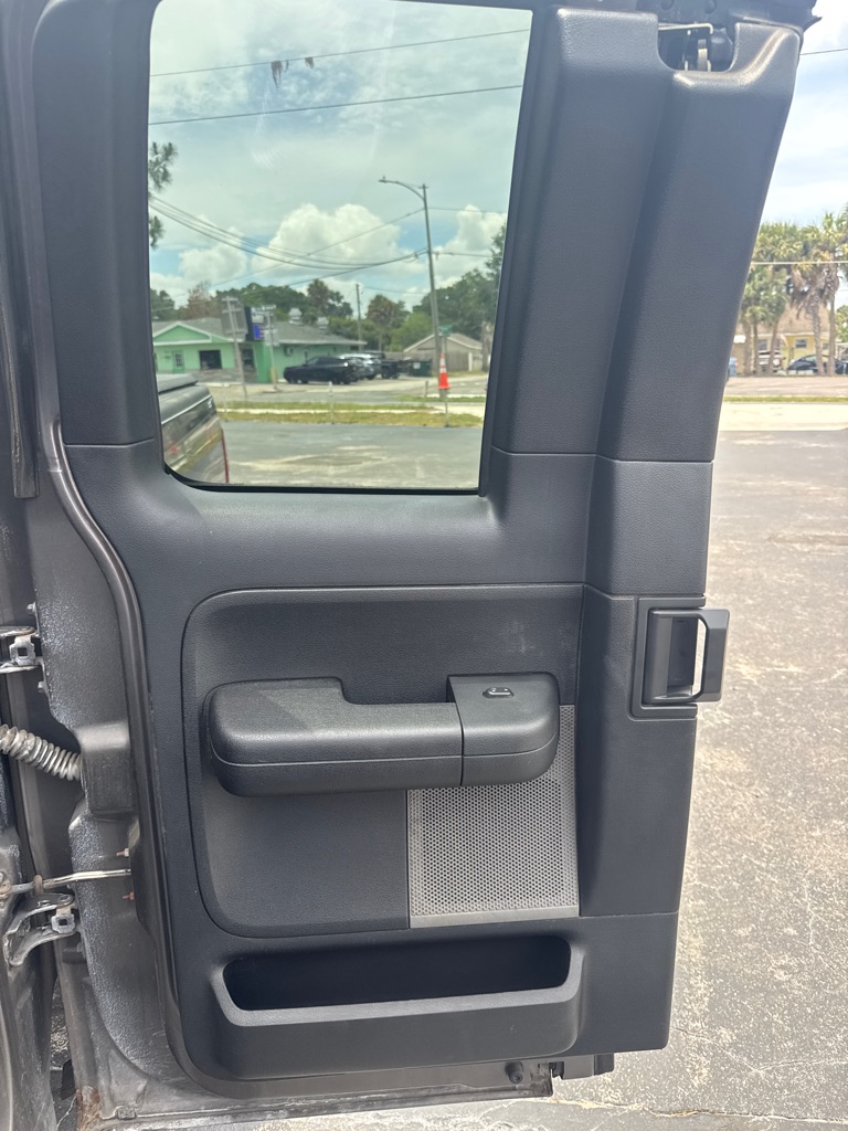 Photo 14 of this FORD F150
