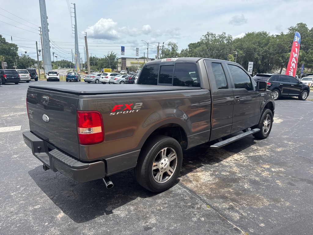 Photo 5 of this FORD F150