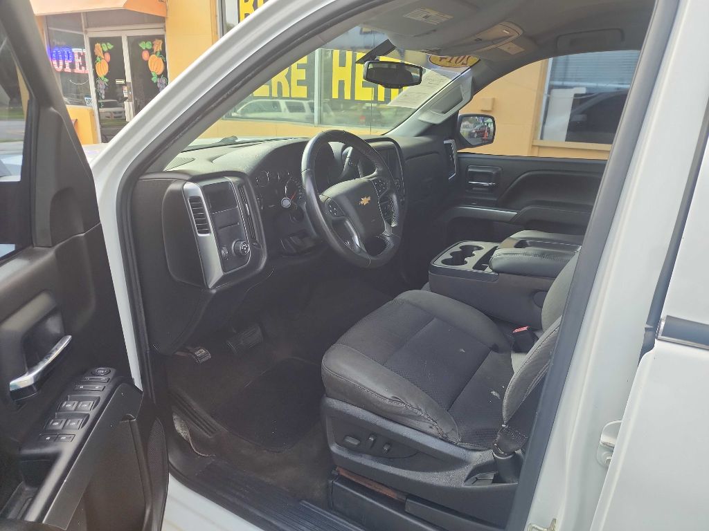 Photo 7 of this CHEVROLET SILVERADO 1500