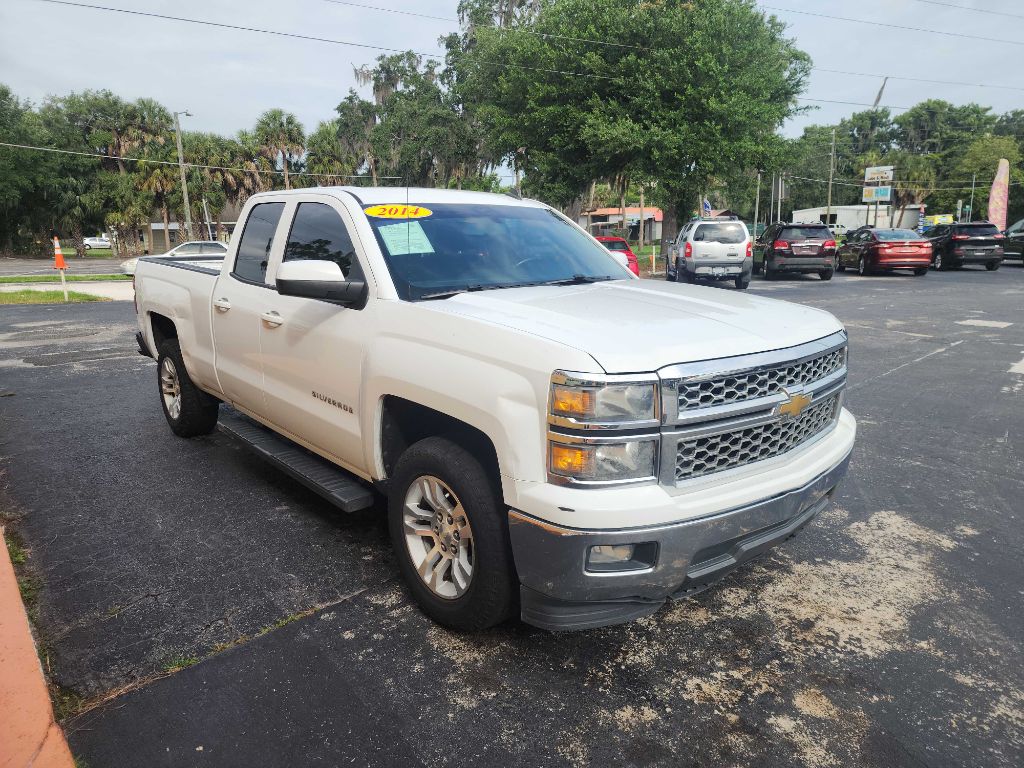 Photo 2 of this CHEVROLET SILVERADO 1500