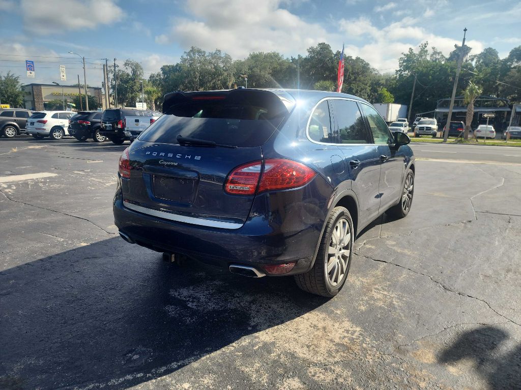 Photo 5 of this PORSCHE CAYENNE