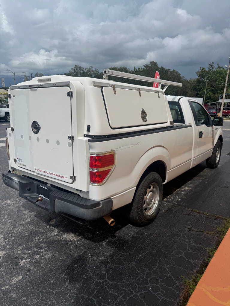 Photo 4 of this FORD F-150