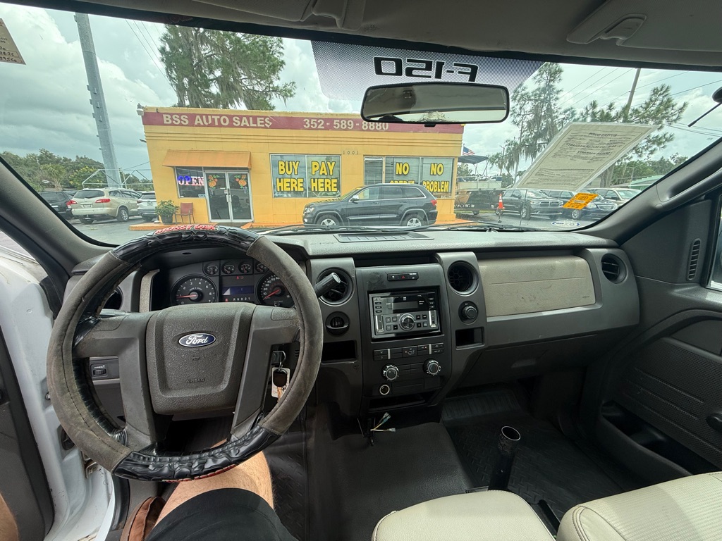 Photo 10 of this FORD F-150