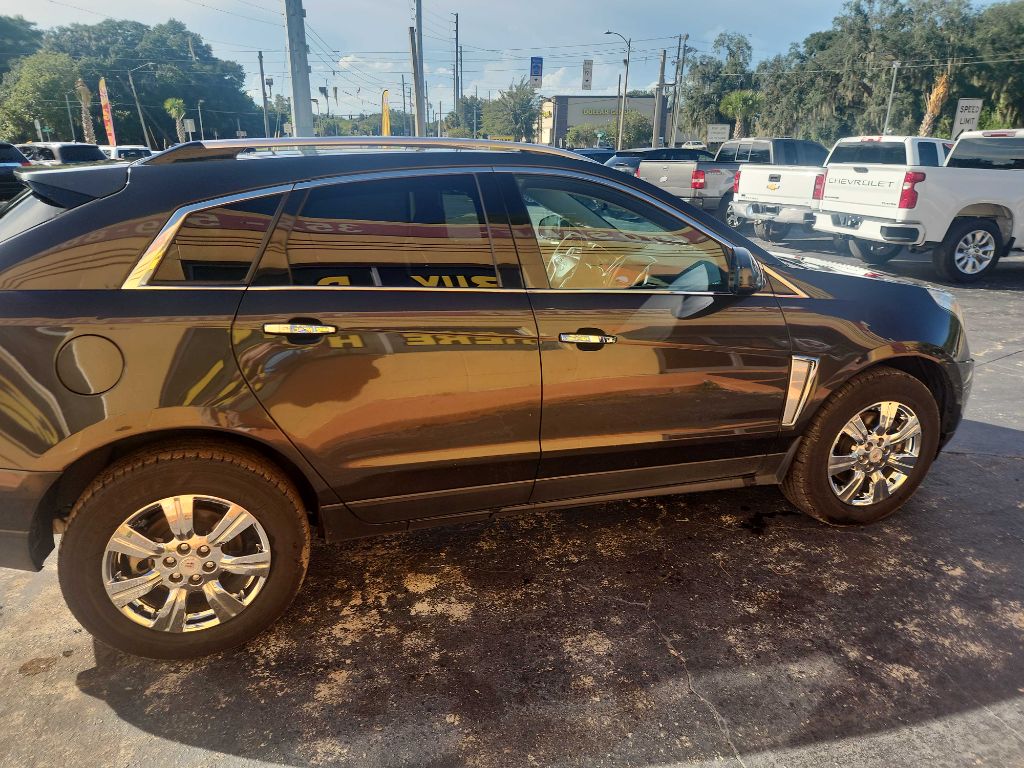 Photo 4 of this CADILLAC SRX