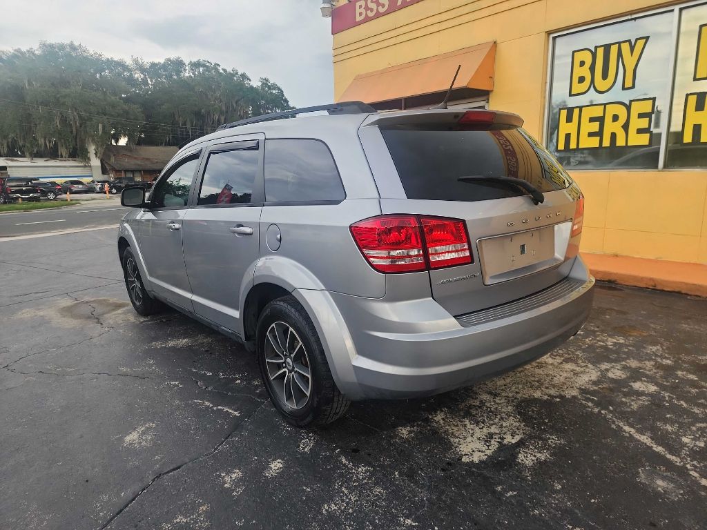 Photo 3 of this DODGE JOURNEY