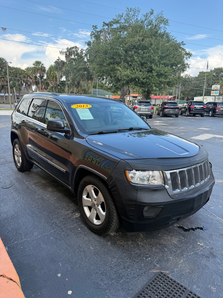 Photo 3 of this JEEP GRAND CHEROKEE