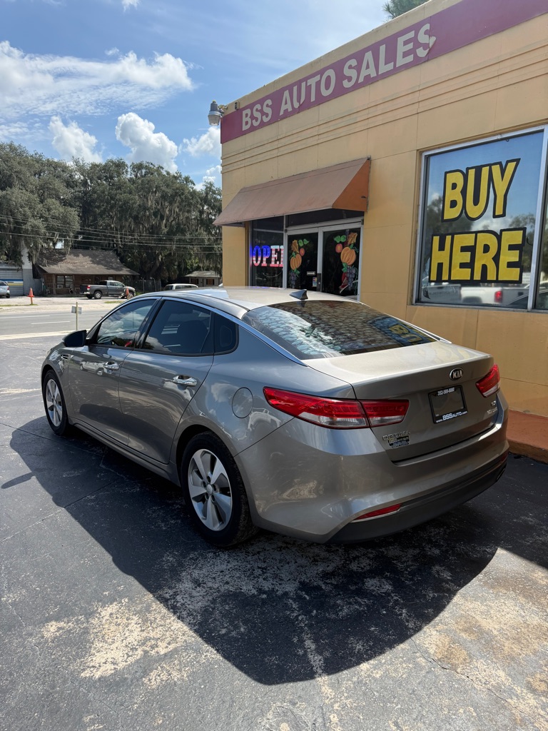 Photo 7 of this KIA OPTIMA