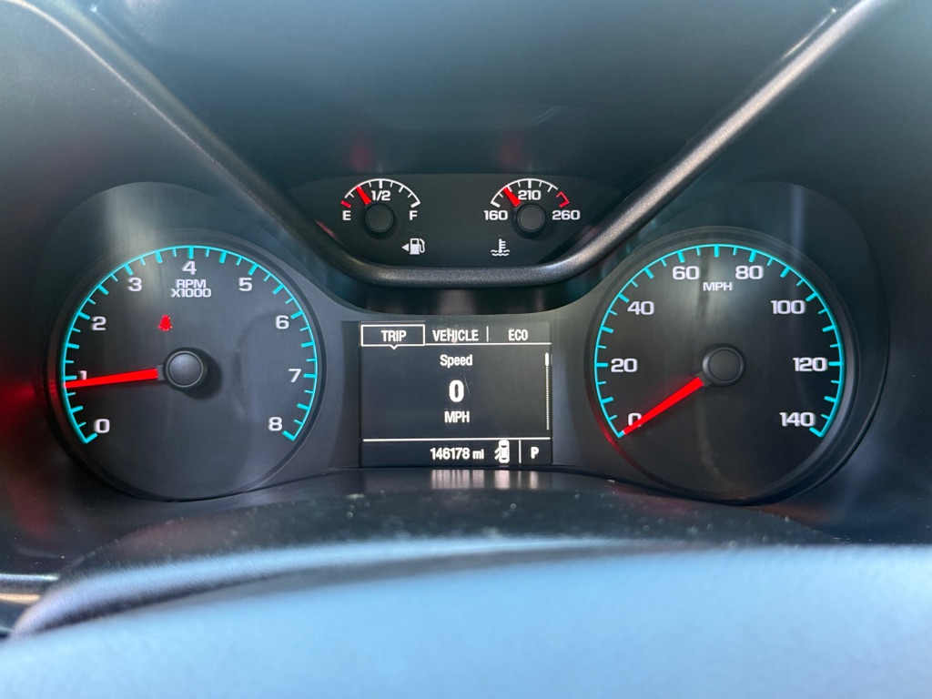 Photo 11 of this CHEVROLET COLORADO
