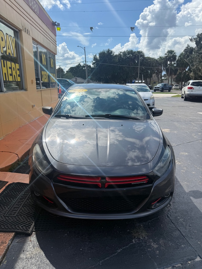 Photo 3 of this DODGE DART