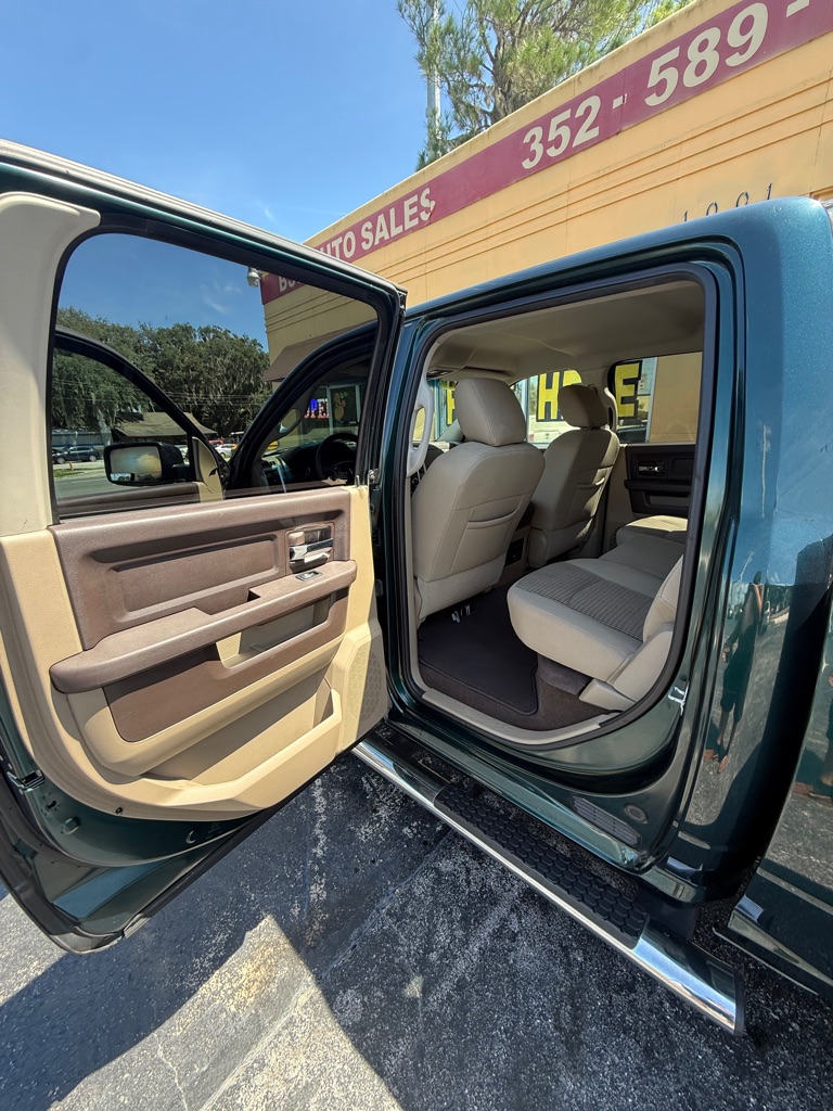 Photo 14 of this DODGE RAM 1500