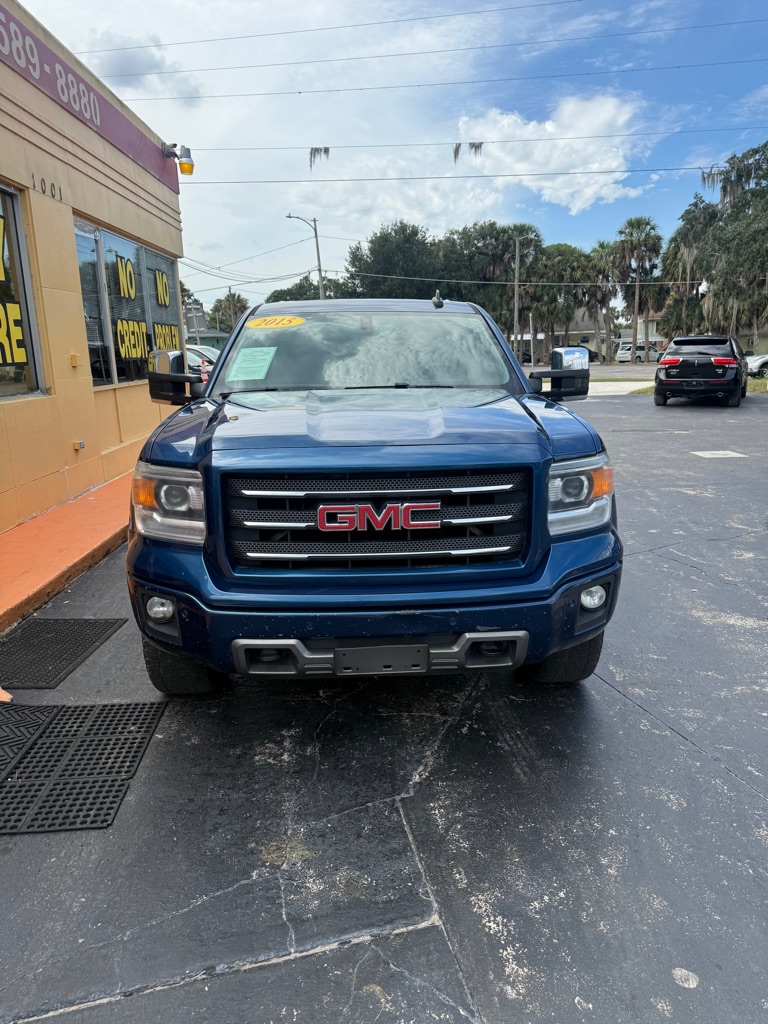 Photo 3 of this GMC SIERRA