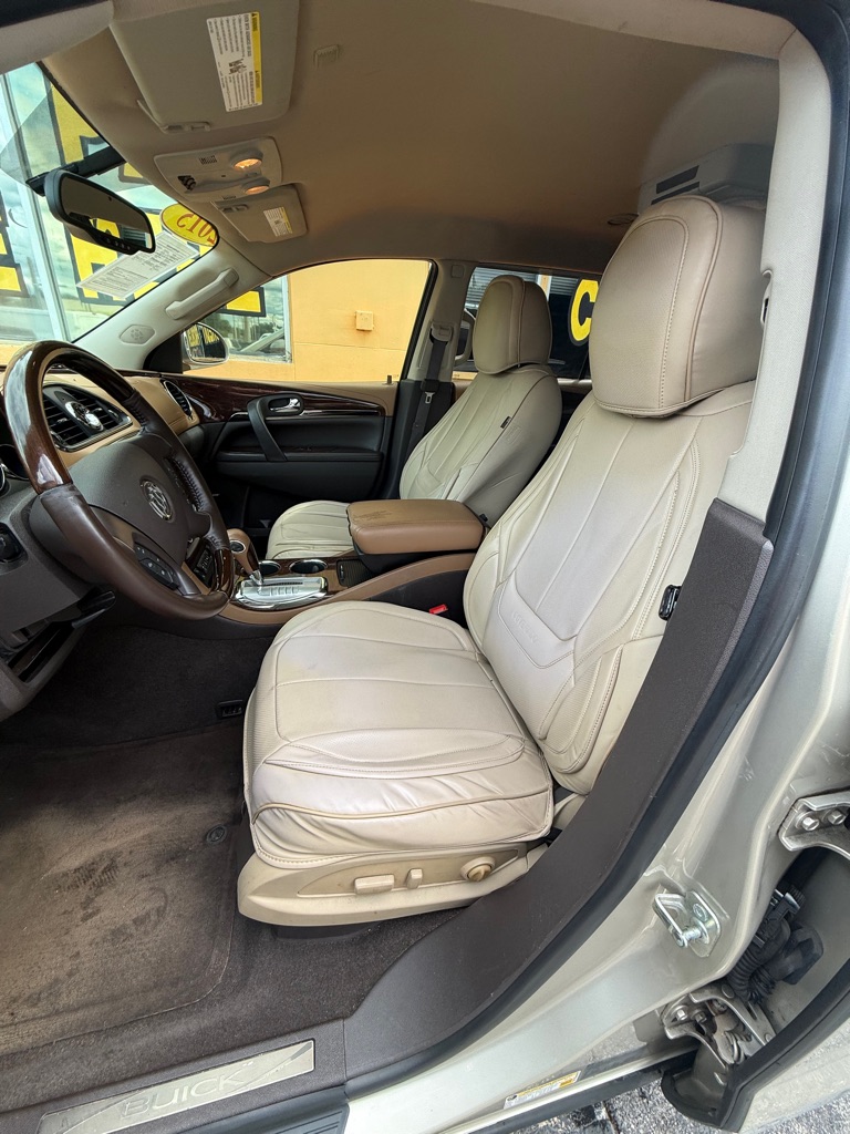 Photo 10 of this BUICK ENCLAVE
