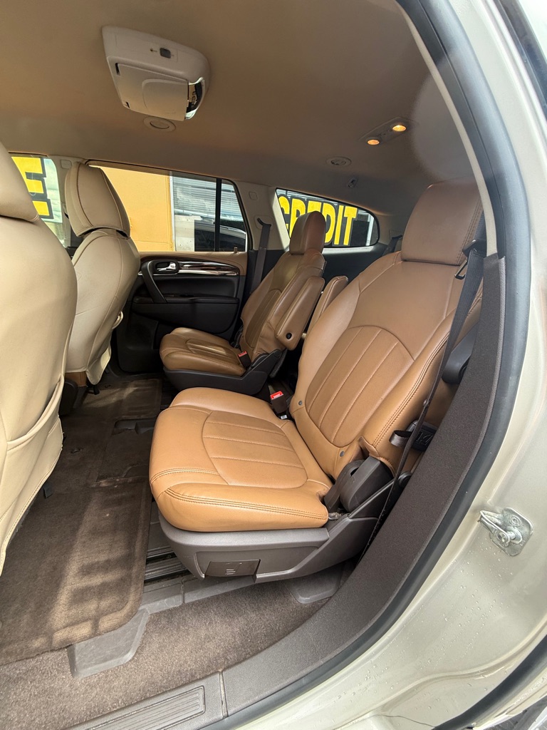 Photo 12 of this BUICK ENCLAVE