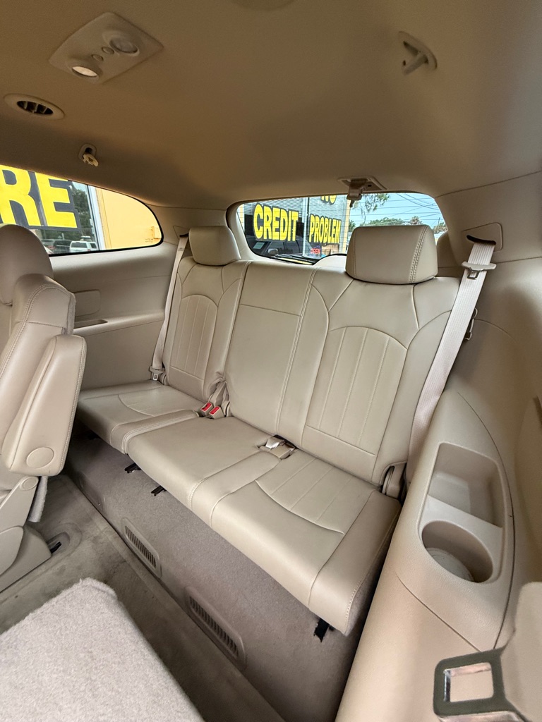 Photo 12 of this BUICK ENCLAVE