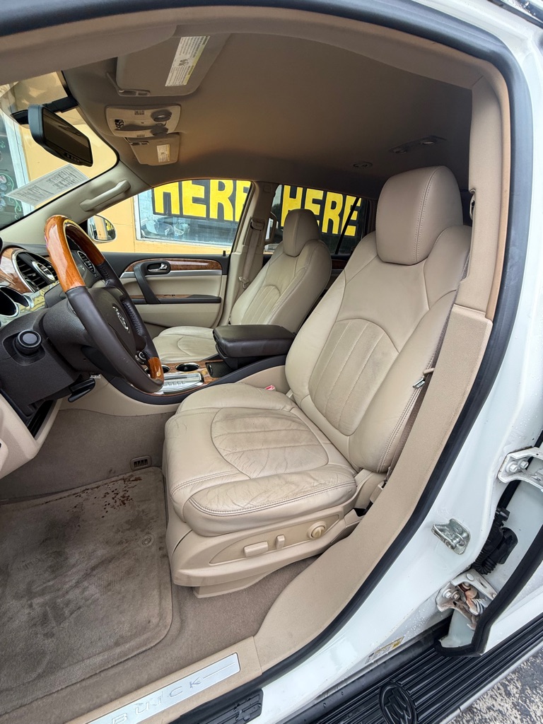 Photo 8 of this BUICK ENCLAVE