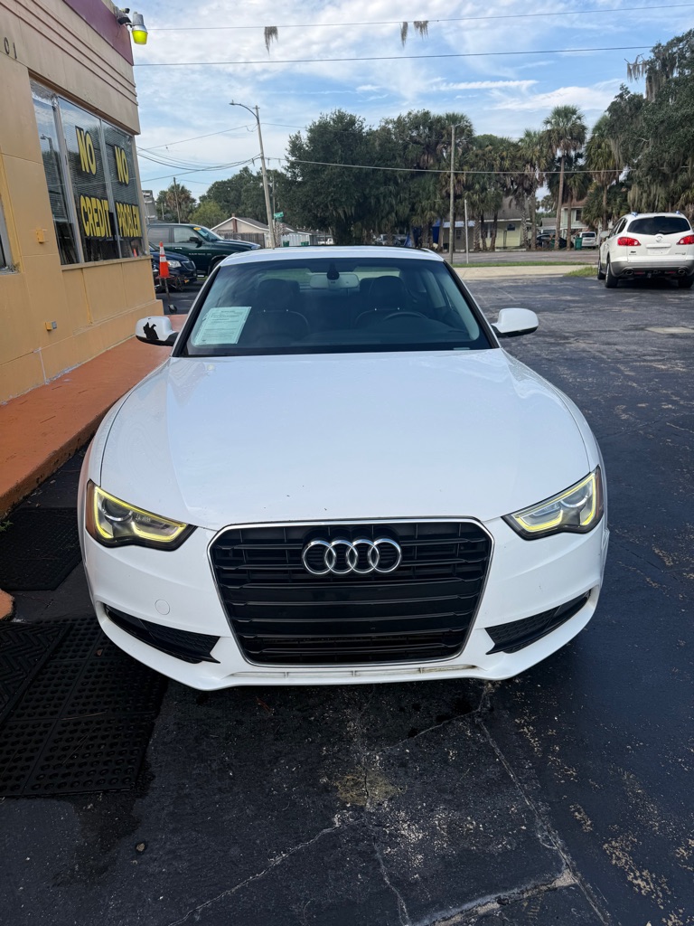 Photo 3 of this AUDI A5
