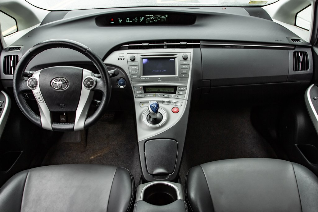 Photo 18 of this TOYOTA PRIUS