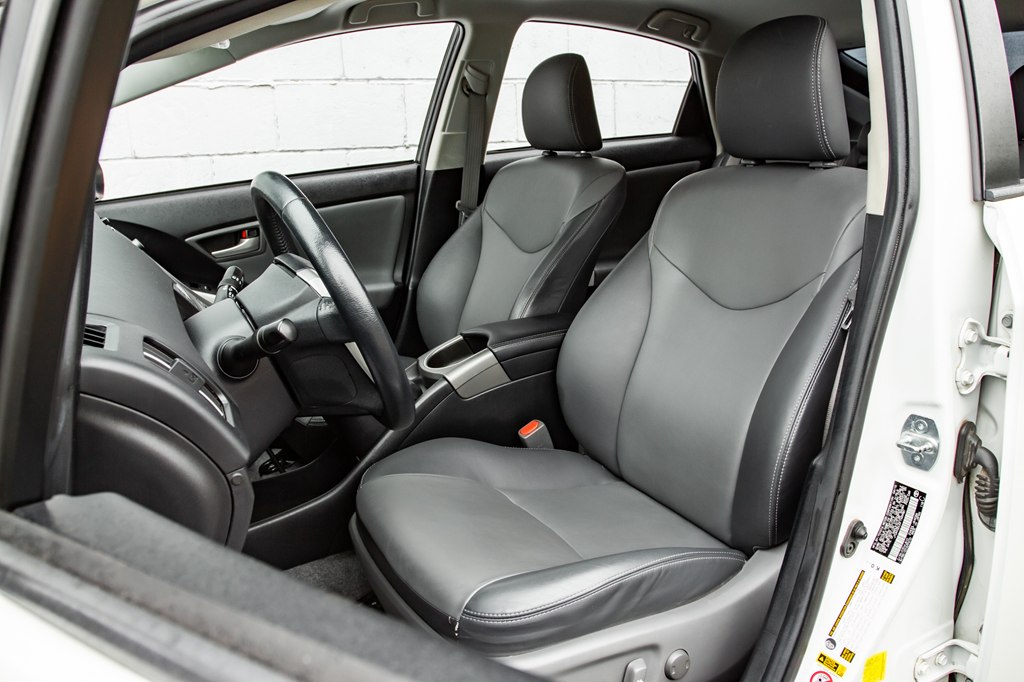 Photo 24 of this TOYOTA PRIUS