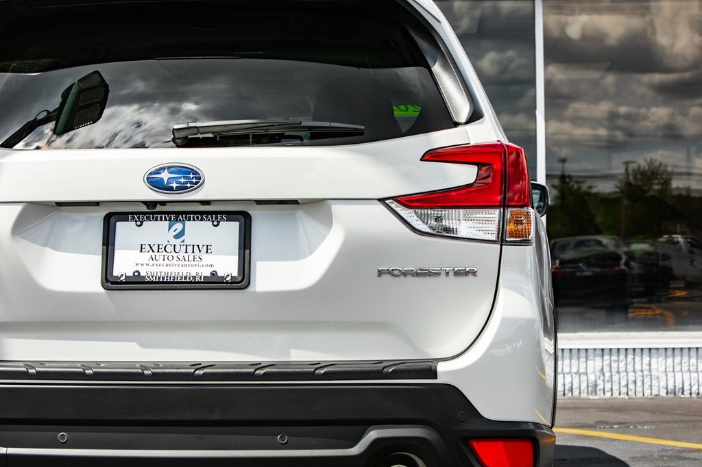 Photo 14 of this SUBARU FORESTER