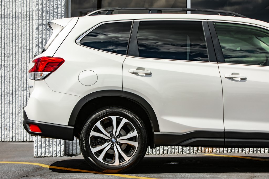 Photo 9 of this SUBARU FORESTER