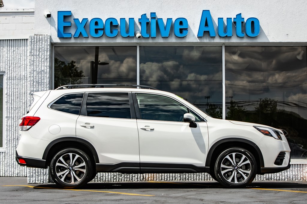 Photo 8 of this SUBARU FORESTER