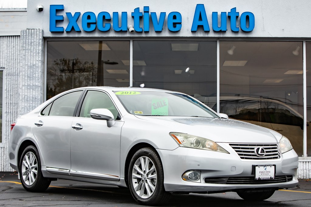 2012 LEXUS ES