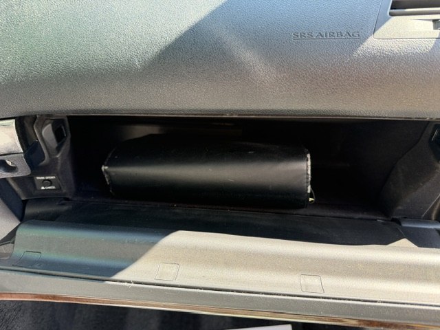 Photo 14 of this LEXUS ES
